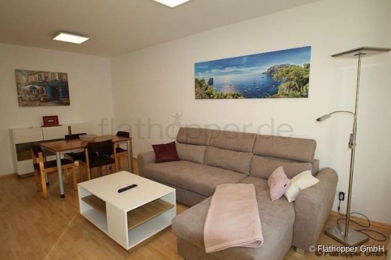 Neu sanierte 2-Zimmer-Wohnung mit Terrasse in Rosenheim