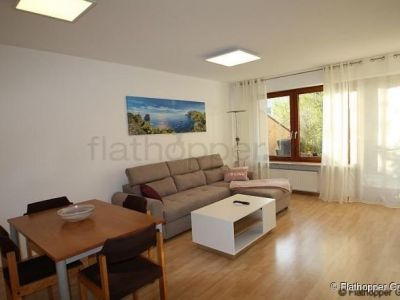 Neu sanierte 2-Zimmer-Wohnung mit Terrasse in Rosenheim