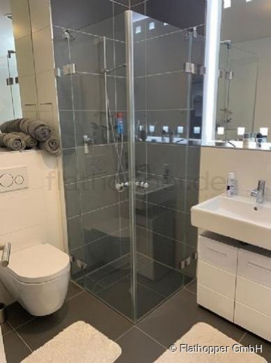 Traumhafte, möblierte Neubauwohnung mit Loggia - München Bogenhausen