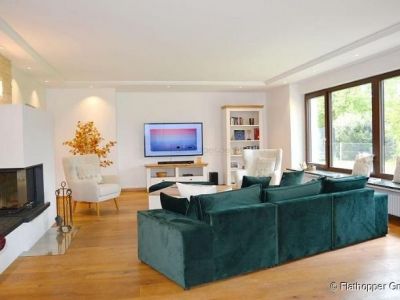 Einzigartiges, m&ouml;bliertes Haus in Gstadt am Chiemsee - Zwischenmiete -