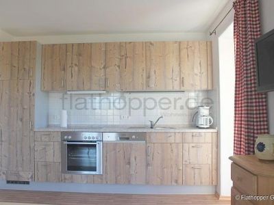 Gemütliche 3-Zimmer-Erdgeschoss-Wohnung mit Terrasse -  Egling nahe München