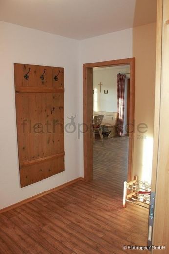 Gemütliche 3-Zimmer-Erdgeschoss-Wohnung mit Terrasse -  Egling nahe München