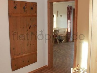 Gemütliche 3-Zimmer-Erdgeschoss-Wohnung mit Terrasse -  Egling nahe München