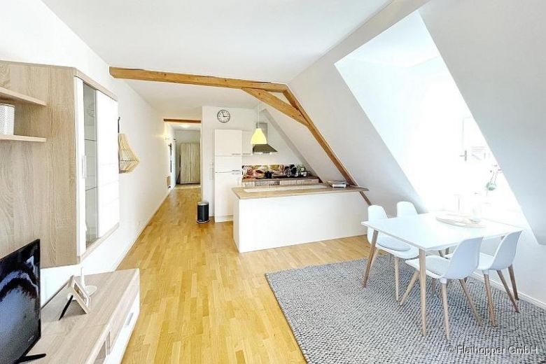 Moderne 2-Zimmer-Wohnung im Schloss in Grabenstätt  am Chiemsee