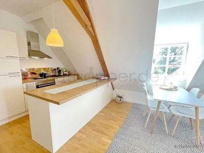 Moderne 2-Zimmer-Wohnung im Schloss in Grabenstätt  am Chiemsee