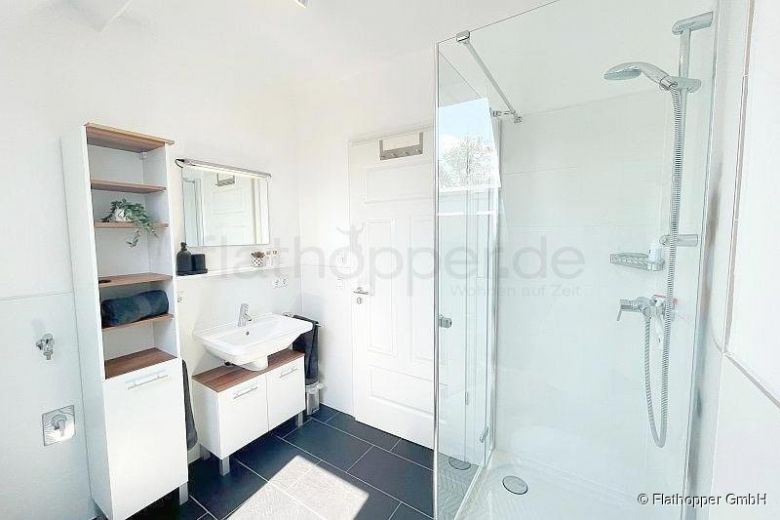 Moderne 2-Zimmer-Wohnung im Schloss in Grabenstätt  am Chiemsee