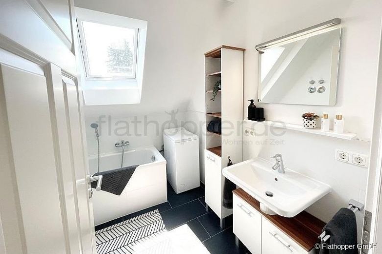 Moderne 2-Zimmer-Wohnung im Schloss in Grabenst&auml;tt  am Chiemsee