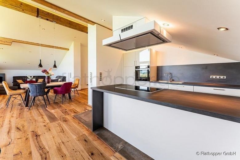 Luxuriös ausgestattetes Loft mit Bergblick im traumhaftem Chiemgau