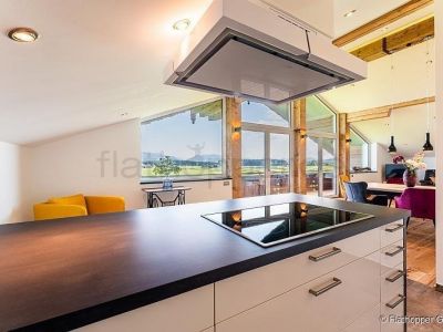 Luxuriös ausgestattetes Loft mit Bergblick im traumhaftem Chiemgau