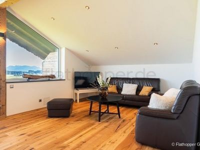 Luxuriös ausgestattetes Loft mit Bergblick im traumhaftem Chiemgau
