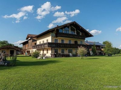 Luxuriös ausgestattetes Loft mit Bergblick im traumhaftem Chiemgau