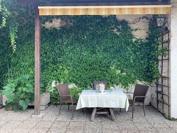 Möblierte Erdgeschosswohnung auf Zeit bei Holzkirchen