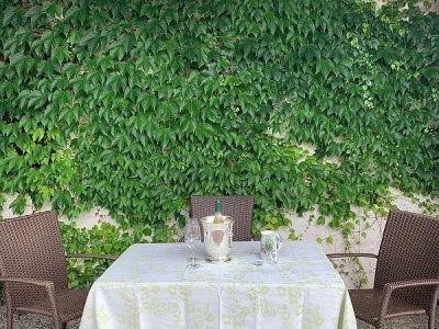 M&ouml;bliertes Apartment bei Holzkirchen