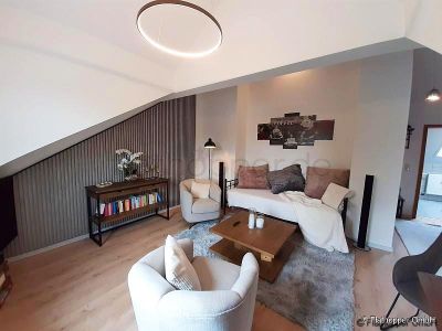 Sehr einladende, neu möblierte 2-Zimmer-Wohnung in Bad Aibling