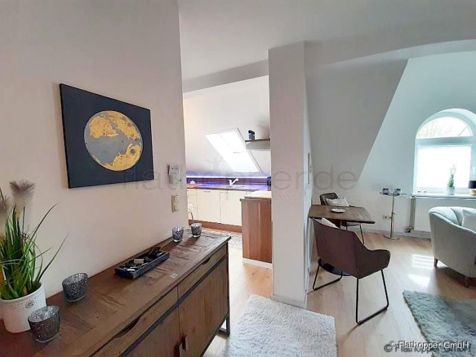 Sehr einladende, neu möblierte 2-Zimmer-Wohnung in Bad Aibling