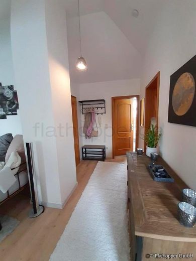 Sehr einladende, neu m&ouml;blierte 2-Zimmer-Wohnung in Bad Aibling