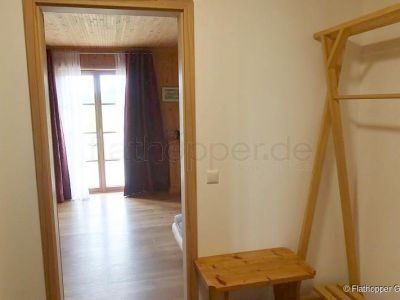 Gem&uuml;tliche 2-Zimmer-Wohnung mit Terrasse im Holzhaus - Baiernrain bei Otterfing