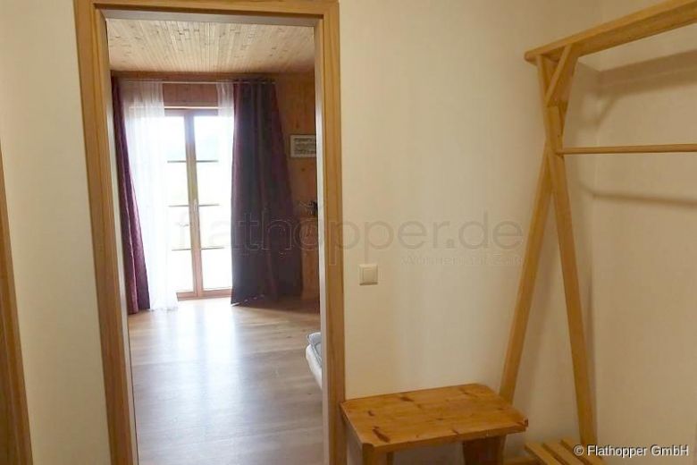 Gem&uuml;tliche 2-Zimmer-Wohnung mit Terrasse im Holzhaus - Baiernrain bei Otterfing