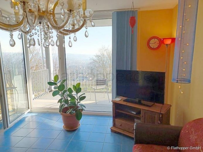 Traumhafte 4-Zimmer-Wohnung mit Balkon in Stuttgart