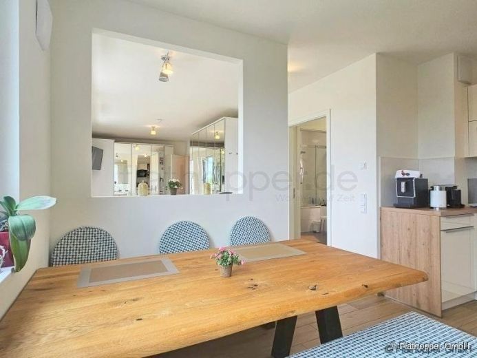 Neubau Dachgeschosswohnung mit Blick in den Truderinger Wald - München Perlach