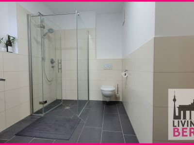 Voll möblierte Neubau-Wohnung - nur noch einziehen!