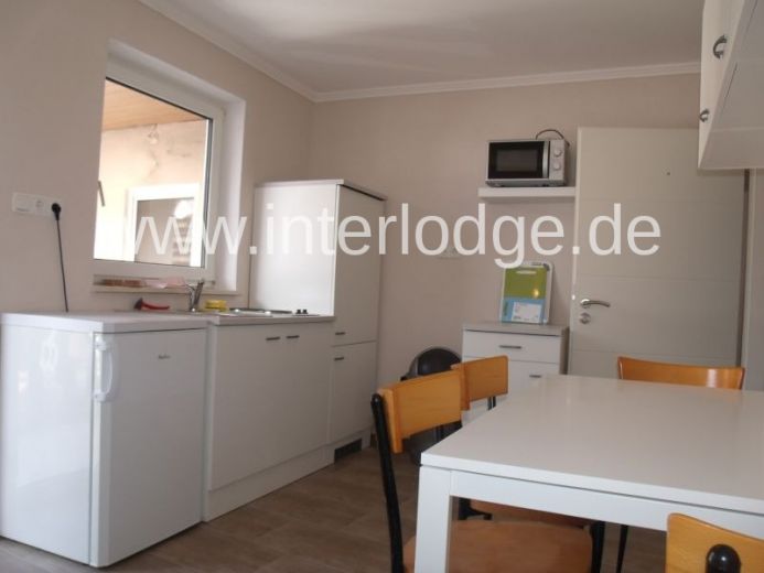 INTERLODGE Monteurunterkünfte:
Gut ausgestattete Zimmer, ab 14 Tage Mietzeit, Küche, TV, W-Lan.