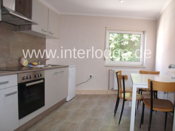 INTERLODGE Monteurunterkünfte:
Gut ausgestattete Zimmer, ab 14 Tage Mietzeit, Küche, TV, W-Lan.