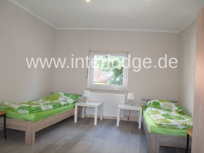 INTERLODGE Monteurunterk&uuml;nfte:
Gut ausgestattete Zimmer, ab 14 Tage Mietzeit, K&uuml;che, TV, W-Lan.