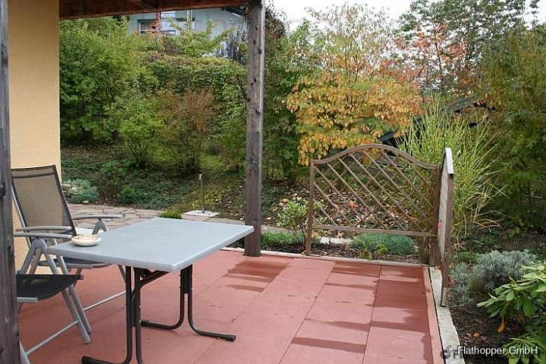 Idyllisch gelegene 2-Zimmer Wohnung mit Terrasse und Garten sowie Parkplatz in Bad Endorf - Landkreis Rosenheim