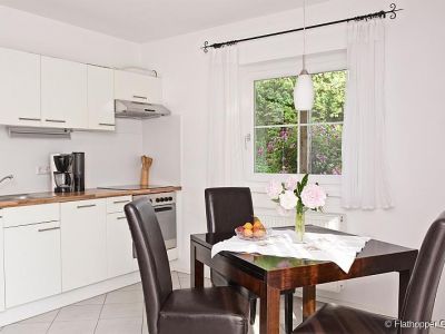 Idyllisch gelegene 2-Zimmer Wohnung mit Terrasse und Garten sowie Parkplatz in Bad Endorf - Landkreis Rosenheim