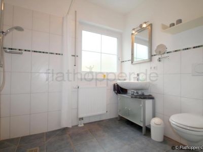 Idyllisch gelegene 2-Zimmer Wohnung mit Terrasse und Garten sowie Parkplatz in Bad Endorf - Landkreis Rosenheim