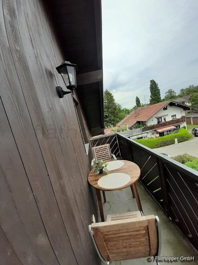 M&ouml;blierte 2-Zimmer-Wohnung mit Balkon in Rosenheim
