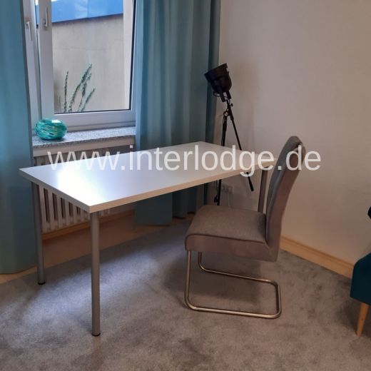 INTERLODGE Modern m&ouml;blierte Wohnung mit Balkon in Essen-Huttrop