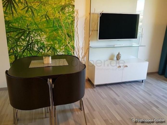 Sonniges Apartment mit Balkon in München - Milbertshofen