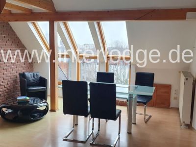 INTERLODGE Hochwertig ausgestattete Maisonettewohnung mit Balkon in Essen-Holsterhausen