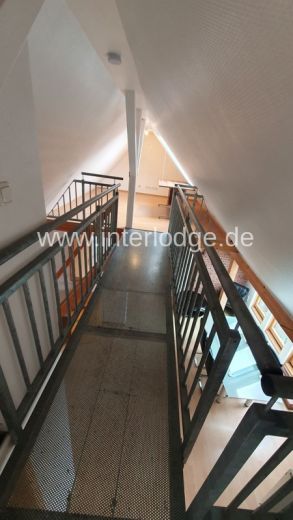 INTERLODGE Hochwertig ausgestattete Maisonettewohnung mit Balkon in Essen-Holsterhausen