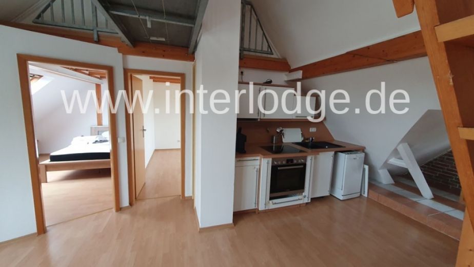 INTERLODGE Hochwertig ausgestattete Maisonettewohnung mit Balkon in Essen-Holsterhausen