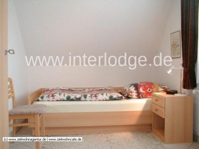 INTERLODGE Köln: Komplett möblierte, gemütliche Dachgeschoßwohnung für Einzelperson