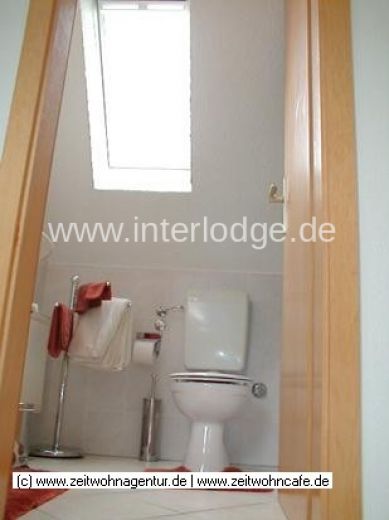 INTERLODGE Köln: Komplett möblierte, gemütliche Dachgeschoßwohnung für Einzelperson