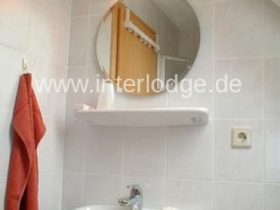 INTERLODGE Köln: Komplett möblierte, gemütliche Dachgeschoßwohnung für Einzelperson