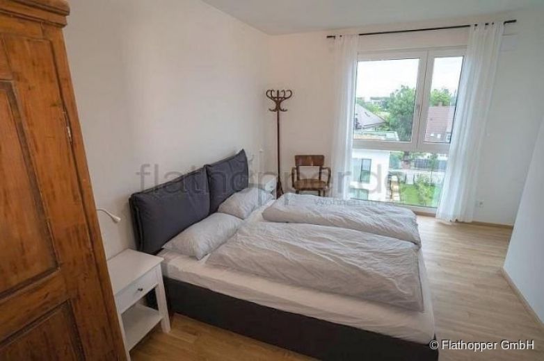 Stilvoll möblierte 3-Zimmer-Wohnung mit Loggia - Gronsdorf / Haar - S-Bahn Nähe