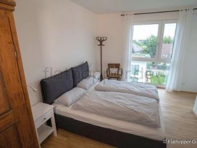 Stilvoll möblierte 3-Zimmer-Wohnung mit Loggia - Gronsdorf / Haar - S-Bahn Nähe