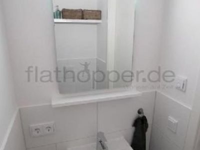 Stilvoll m&ouml;blierte 3-Zimmer-Wohnung mit Loggia - Gronsdorf / Haar - S-Bahn N&auml;he