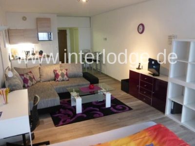 INTERLODGE Über den Dächern von Gelsenkirchen: Plaza-Residenz - Modernes Apartment im 13. Stock