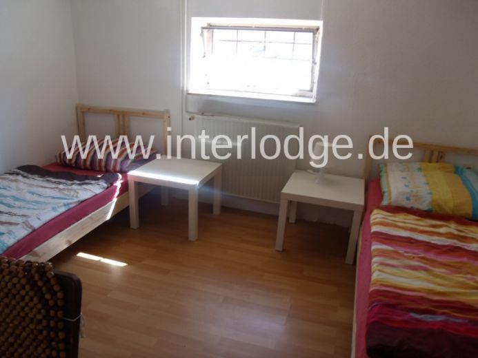 INTERLODGE Monteurunterkünfte:
Gut ausgestattete 2 oder 3-Bett-Zi., Kochnische o. Küche, TV, W-Lan.