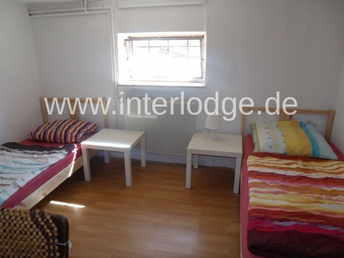 INTERLODGE Monteurunterkünfte:
Gut ausgestattete 2 oder 3-Bett-Zi., Kochnische o. Küche, TV, W-Lan.