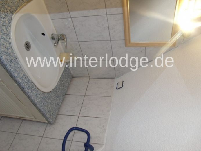 INTERLODGE Monteurunterkünfte:
Gut ausgestattete 2 oder 3-Bett-Zi., Kochnische o. Küche, TV, W-Lan.