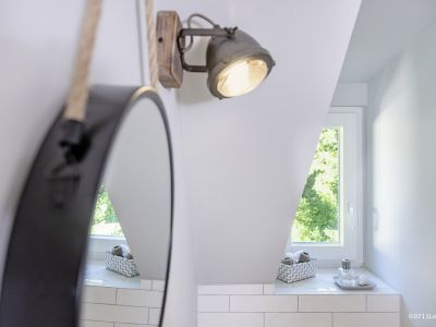Loft-Style – 2-Zimmer Apartment mit offenem Dachgebälk