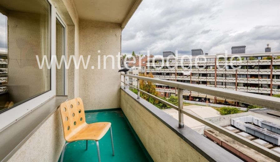 INTERLODGE Düsseldorf: Schickes, komplett möbliertes und geräumiges Apartment mit Balkon.