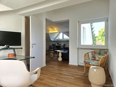 Möblierte 2,5-Zimmer-Wohnung in Neubiberg